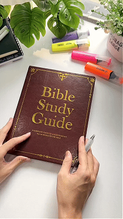 ✝️📚Bible Study Guide for Women & Men: A Complete Guide to Understanding All 66 Books of the Bible(📦Buy 2 Free Shipping)