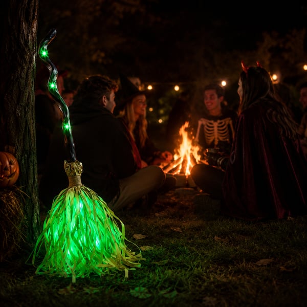 👻Limited Time 49% OFF🔥Animated Moving Witch Broom🌟Light‑Sound‑Motion